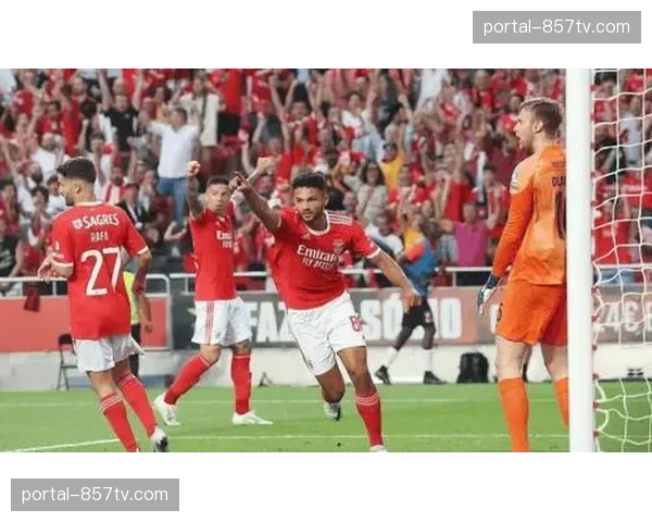 本菲卡对阵波尔图战术失误：控球优势未能转化为进球